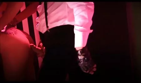 بالغ عکس سکسی از کس و کون عشق را در اتاق هتل خود رقم بزنید