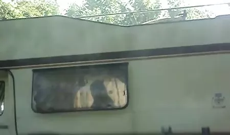 مرد ثروتمند جانیس و عکسکون متحرک کیرستال را با یک جت خصوصی لعنتی