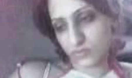 پشت عکس سکسی کوس گشاد سر هم از یک زوج بی تجربه
