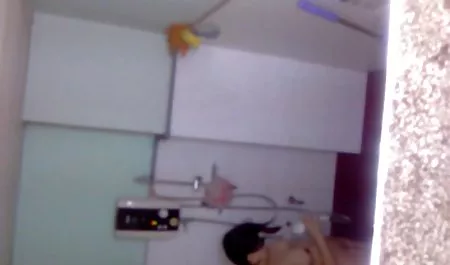 دوبل سیاه عكس كون وكس با دو شکاف