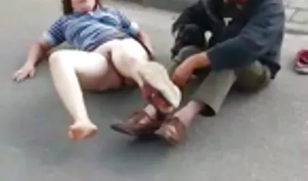 سیرل و ماشا روی عکس کس و کون گشاد تخت